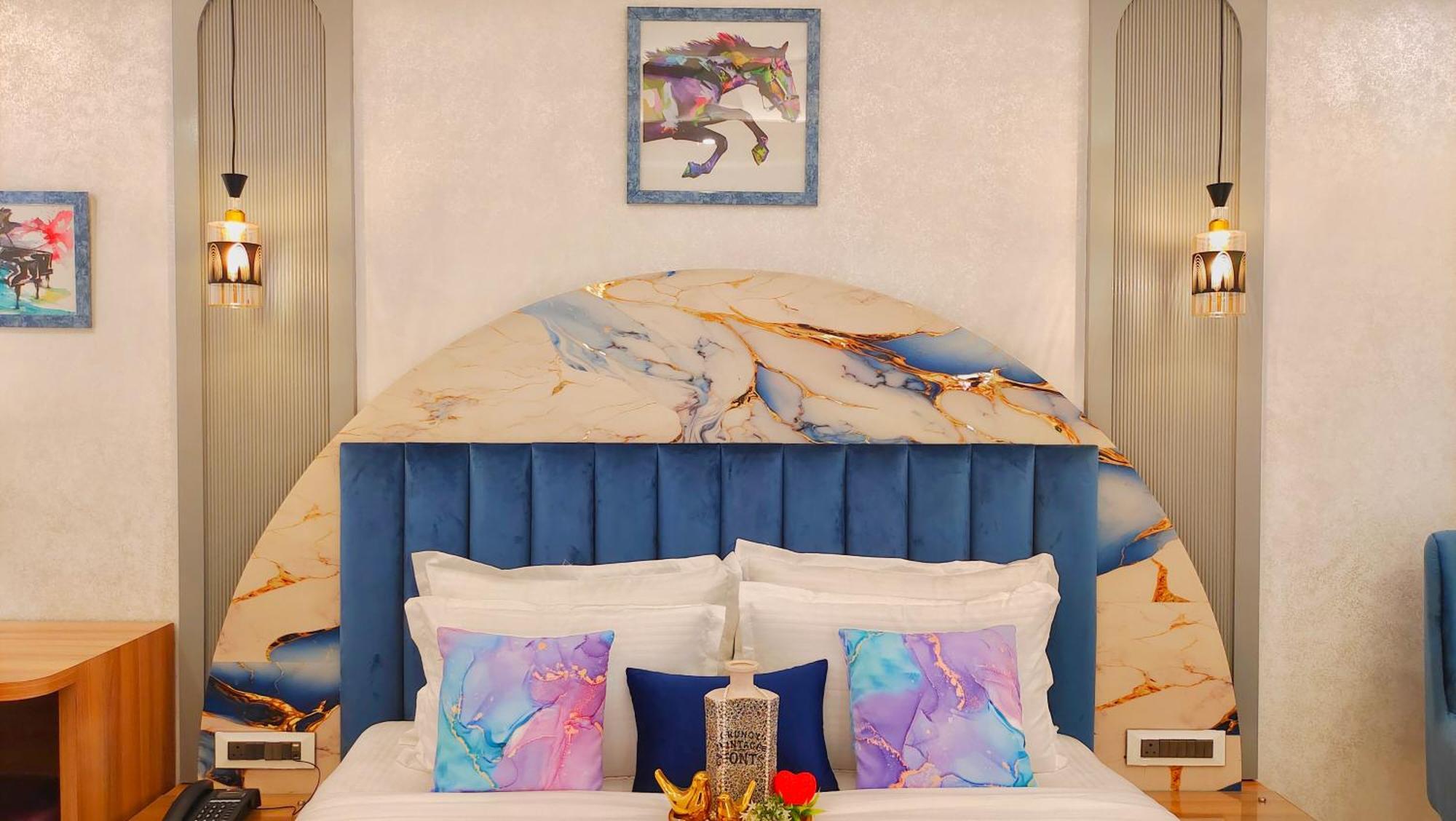 Sarang Palace - A Luxury Boutique Hotel Джайпур Екстериор снимка