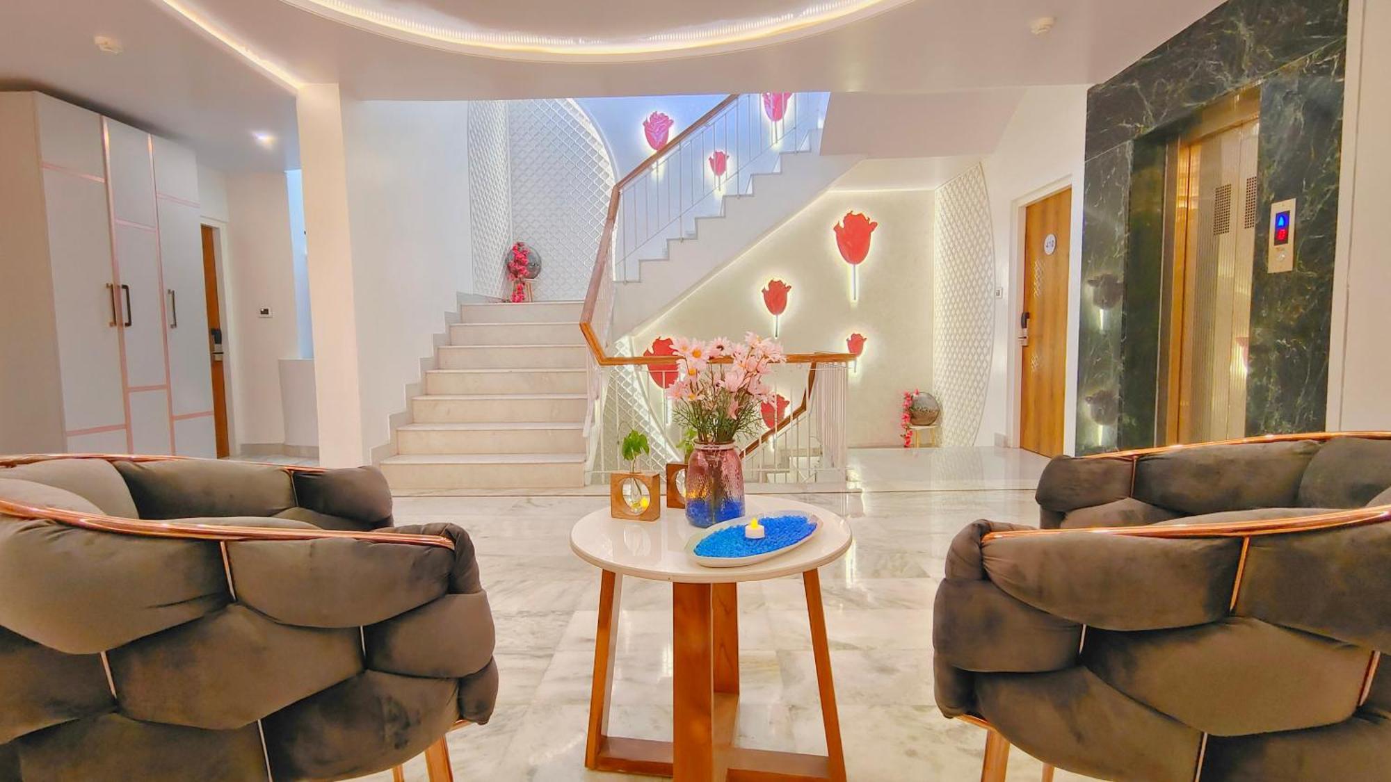 Sarang Palace - A Luxury Boutique Hotel Джайпур Екстериор снимка
