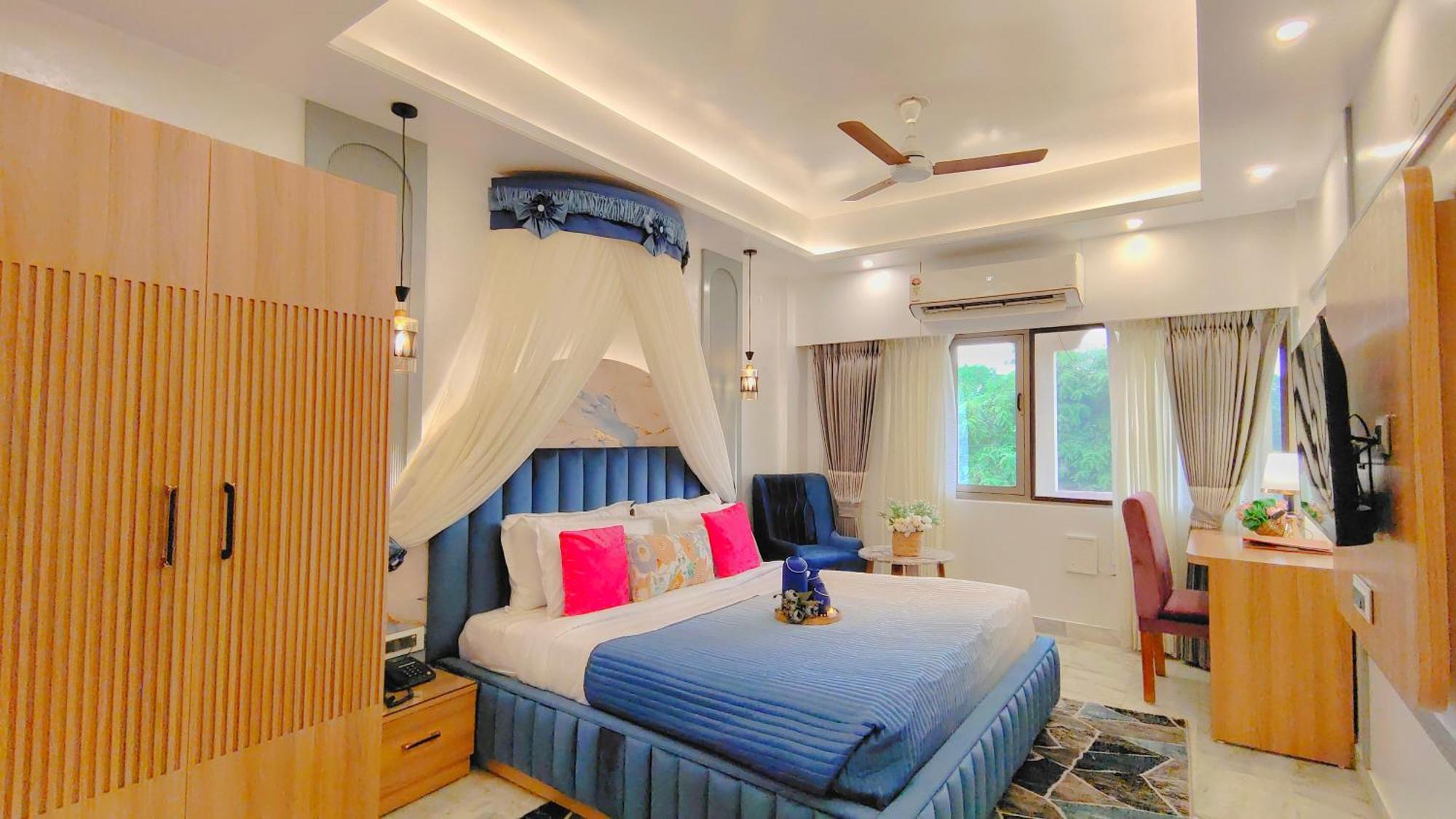 Sarang Palace - A Luxury Boutique Hotel Джайпур Екстериор снимка